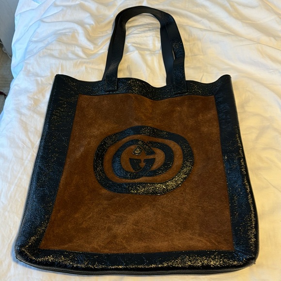 Gucci Handbags - GUCCI Iconic brown suede and black leather large tote